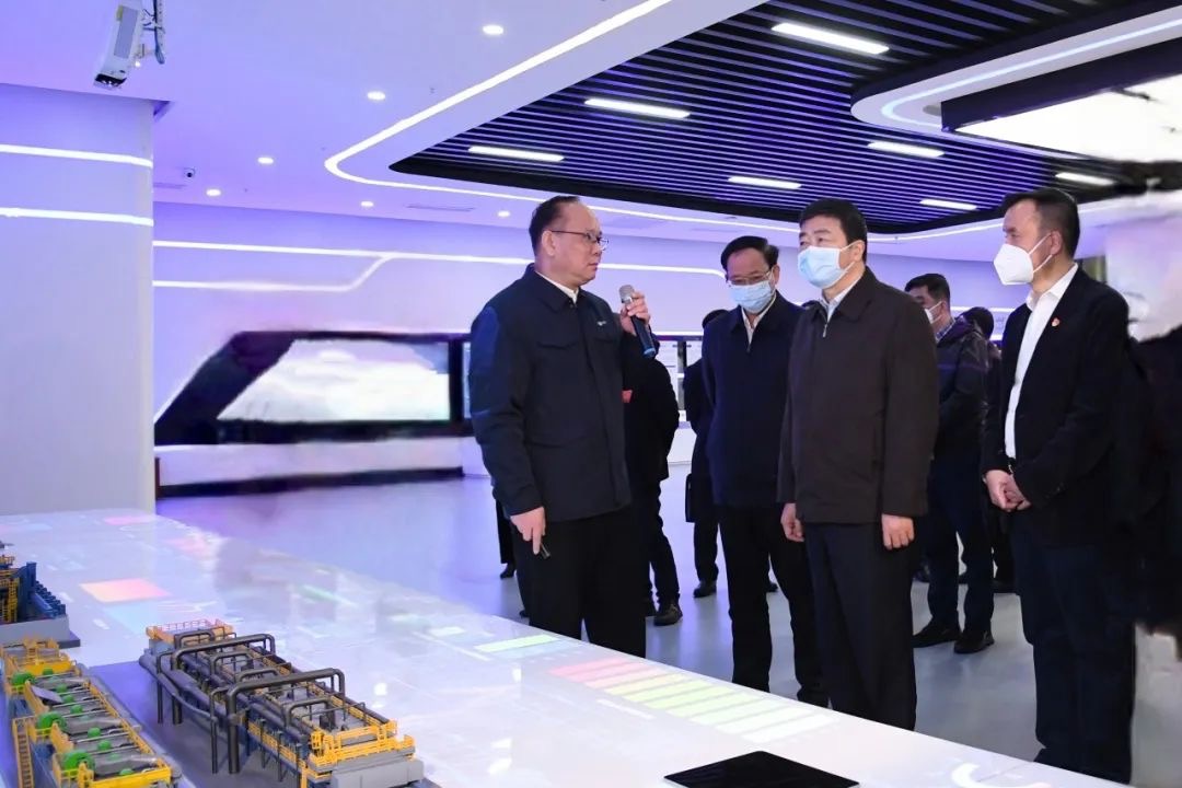 在桂十四届全国人大代表调研广投集团所属企业